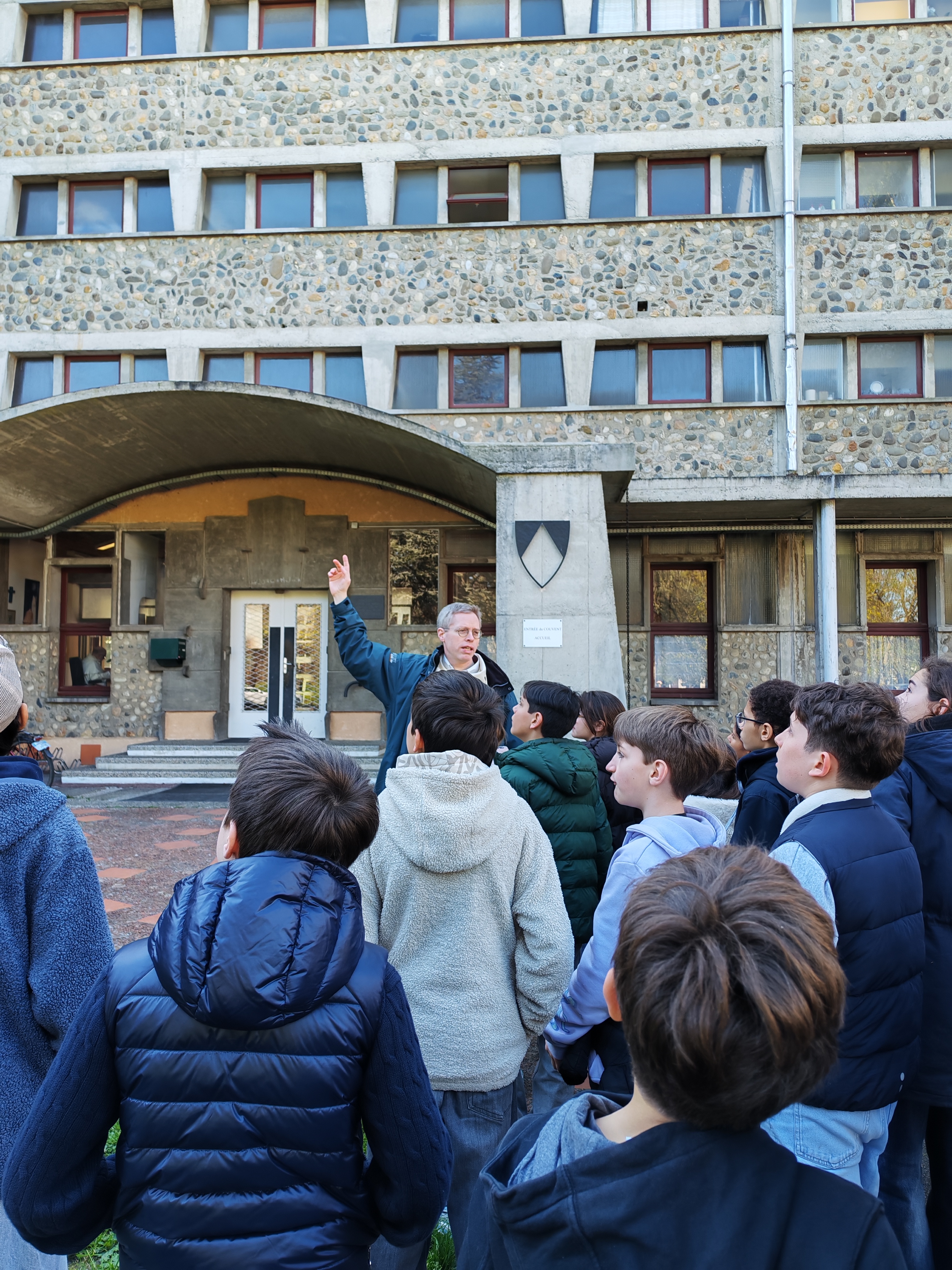 Sortie chez les Dominicains pour les 6°